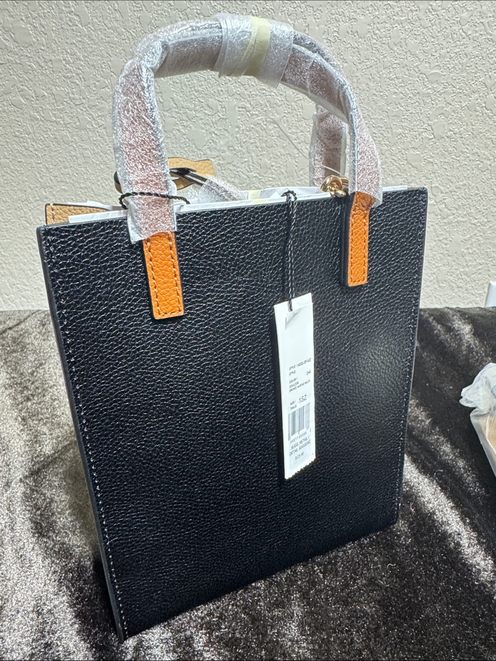 Marc Jacobs Black, Cream & Tan Pebbled Leather Small Tote Satchel - Picture 2 of 13